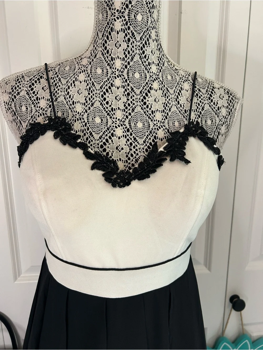 ✨DP Fashion Romantic B&W Layered Maxi Dress - Built-In Bra & Short skirt XS - Picture 3 of 15